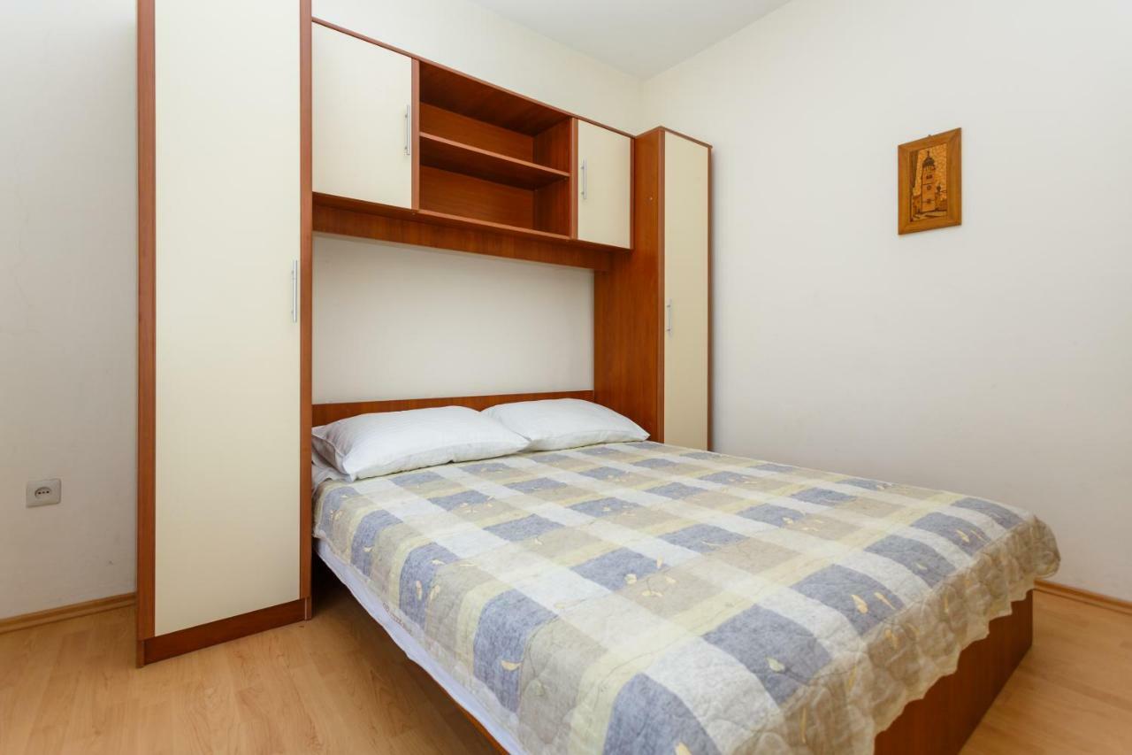 Apartman Jezevac Krk Town Zewnętrze zdjęcie