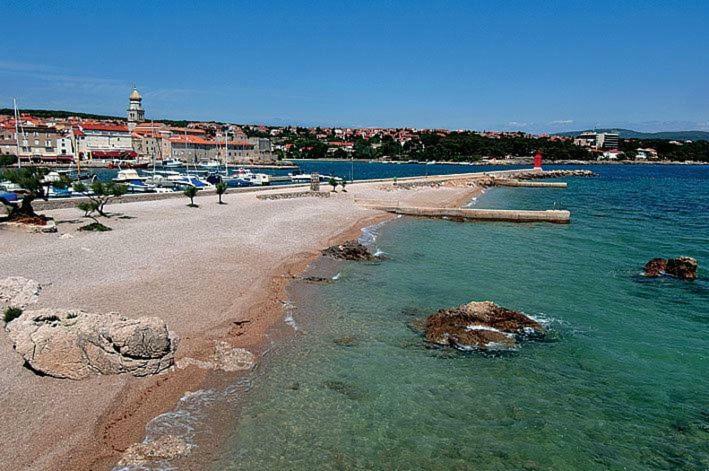 Apartman Jezevac Krk Town Zewnętrze zdjęcie