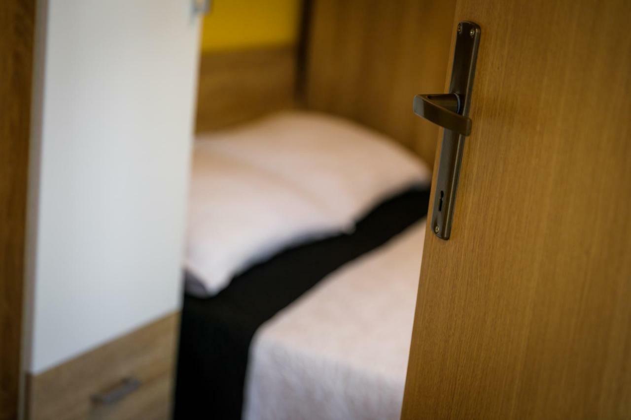 Apartman Jezevac Krk Town Zewnętrze zdjęcie