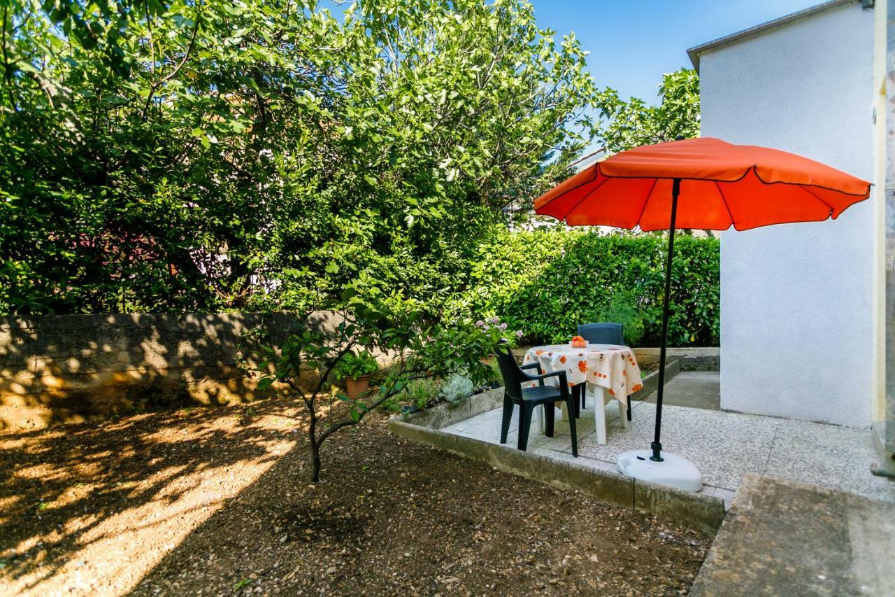 Apartman Jezevac Krk Town Zewnętrze zdjęcie